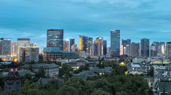 杜德配资 6%↑一季度，成都这样跑出加速度